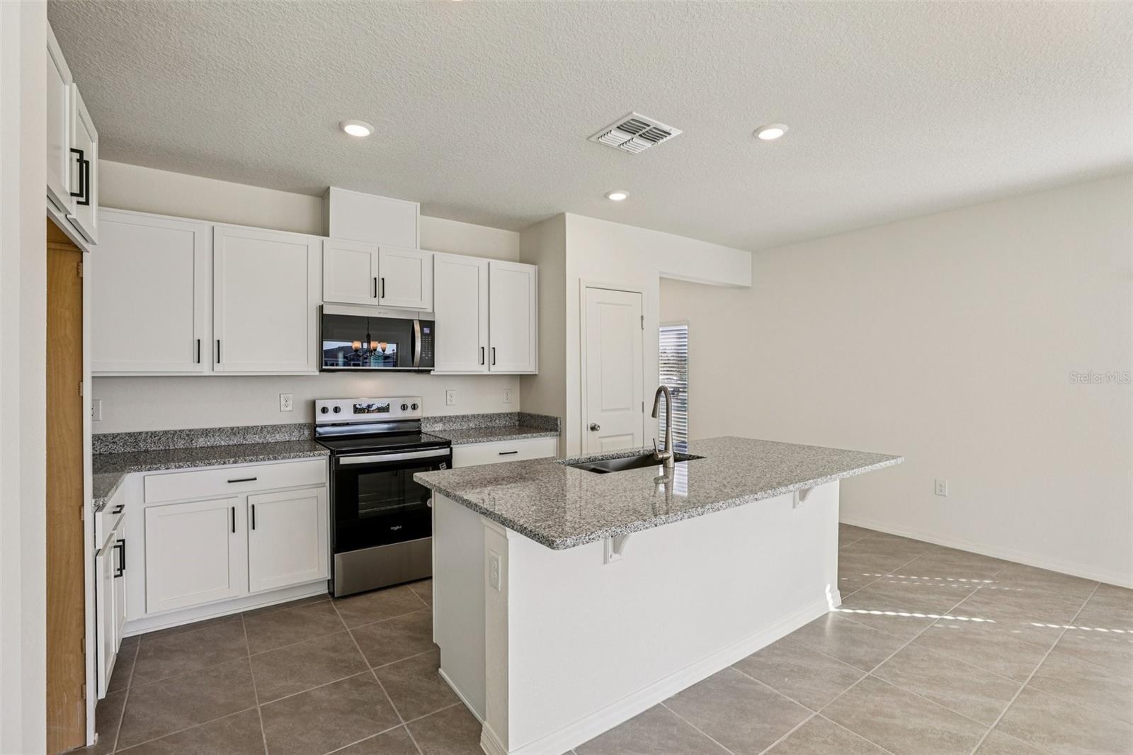 387 SEQUOIA DR, LAKE WALES, FL, 33859