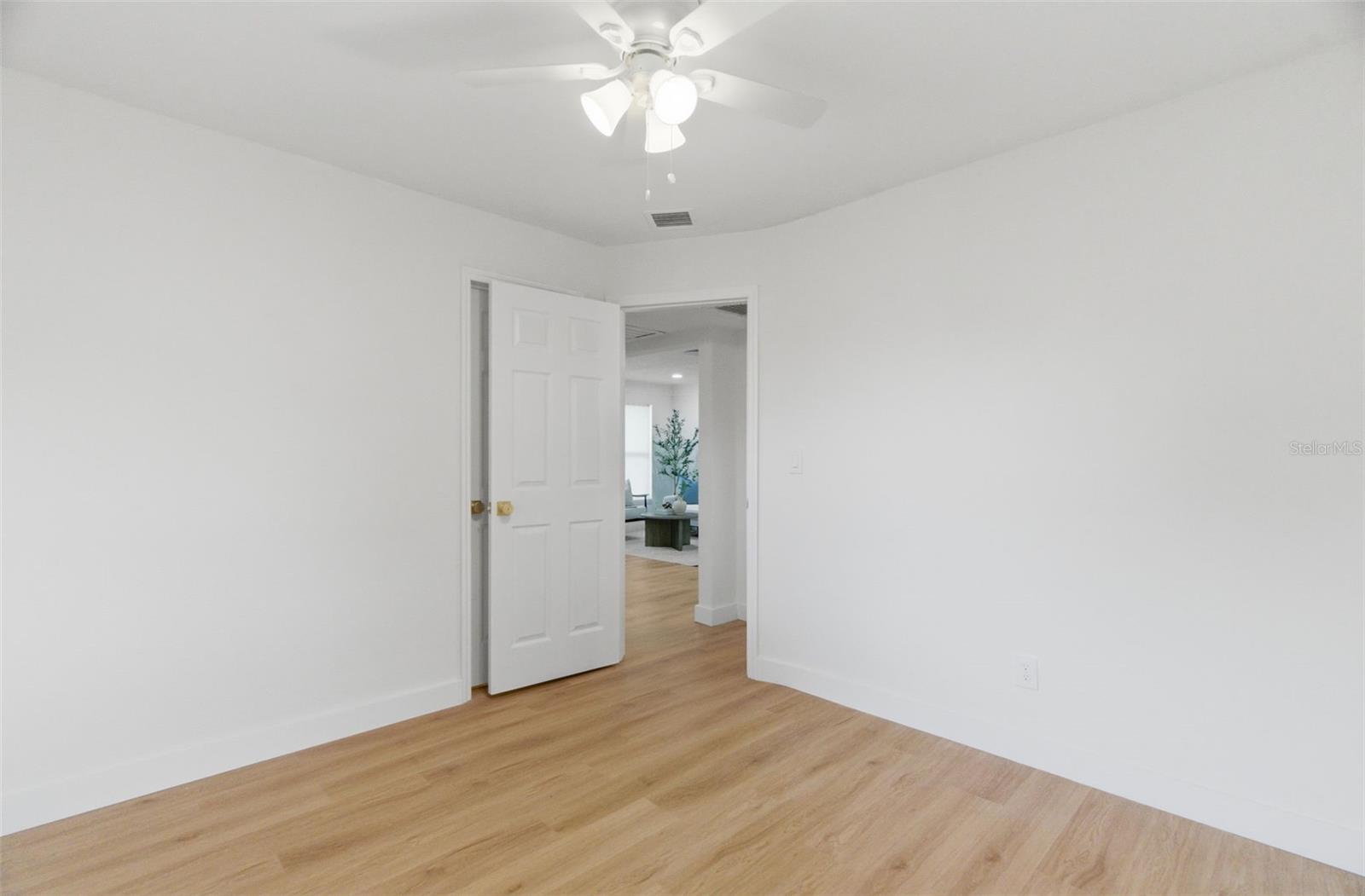 2926 40TH AVE N, ST PETERSBURG, FL, 33714