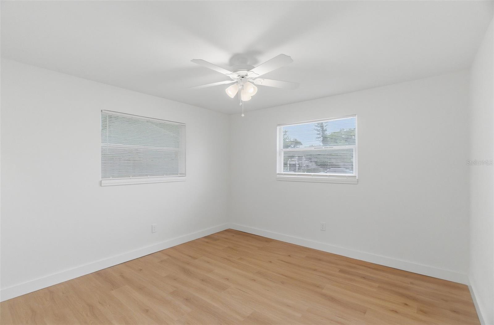 2926 40TH AVE N, ST PETERSBURG, FL, 33714