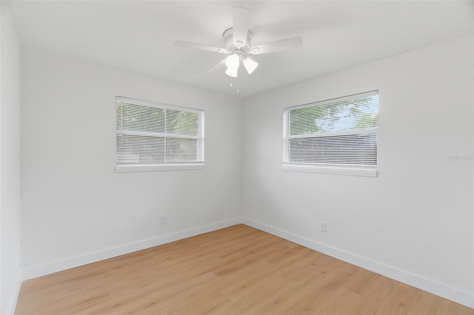 2926 40TH AVE N, ST PETERSBURG, FL, 33714