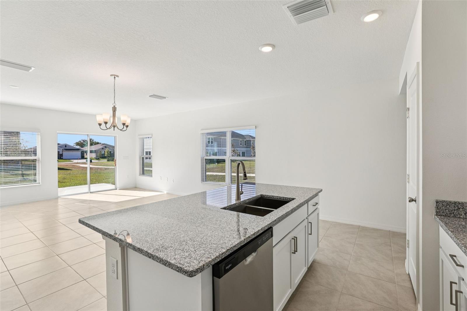 379 SEQUOIA DR, LAKE WALES, FL, 33859