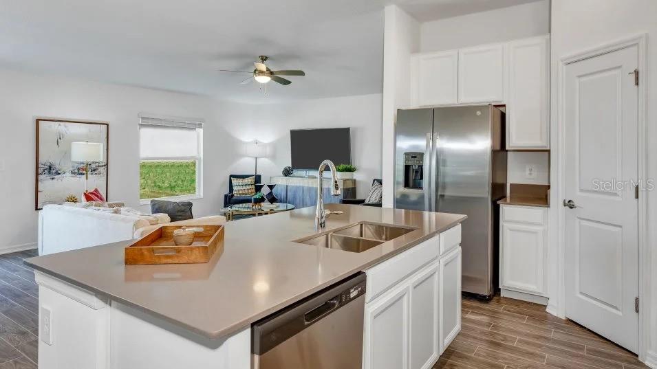 3989 WILLOWBROOK DR, EDGEWATER, FL, 32141