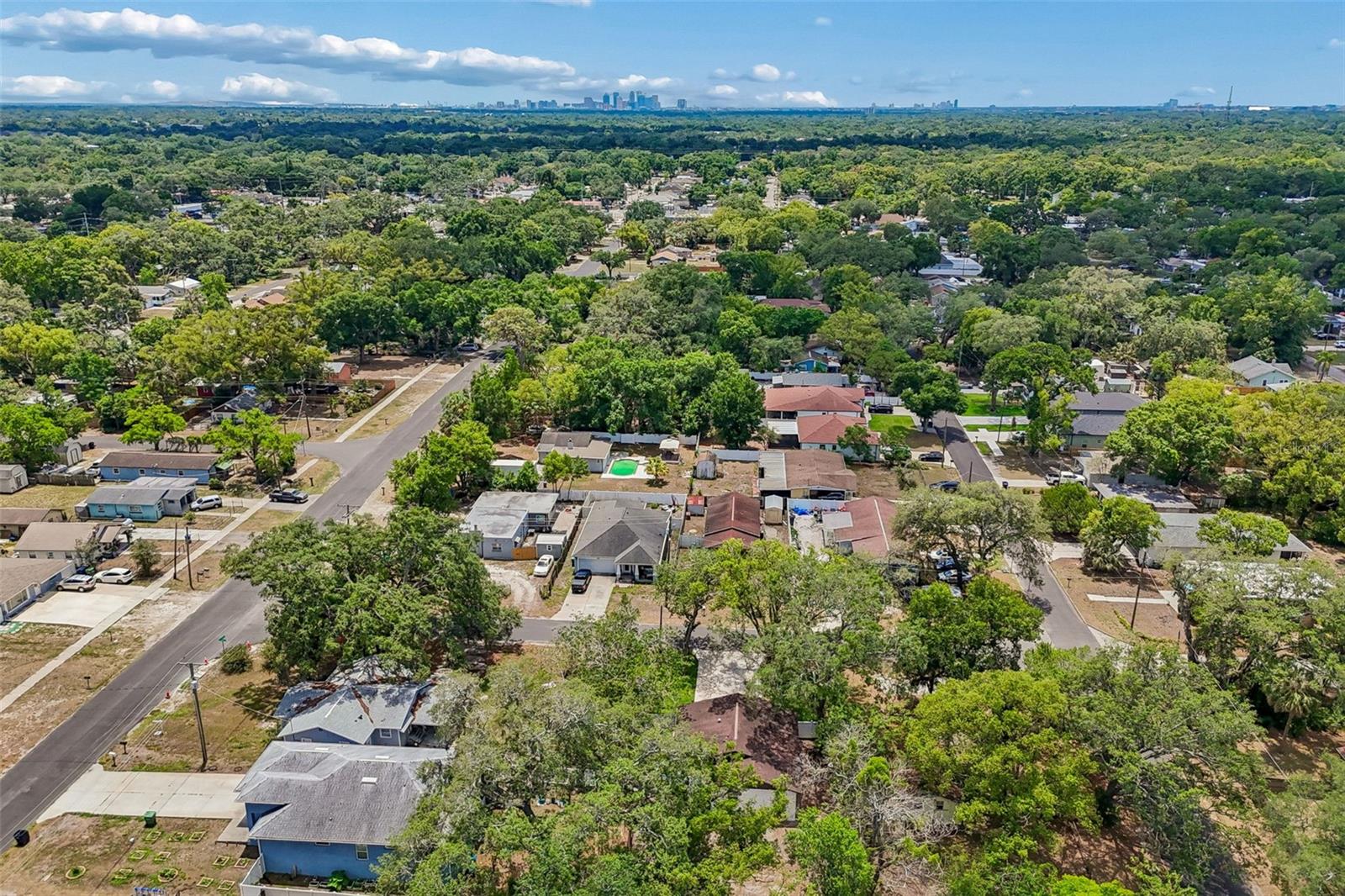 1105 W YUKON ST, TAMPA, FL, 33604