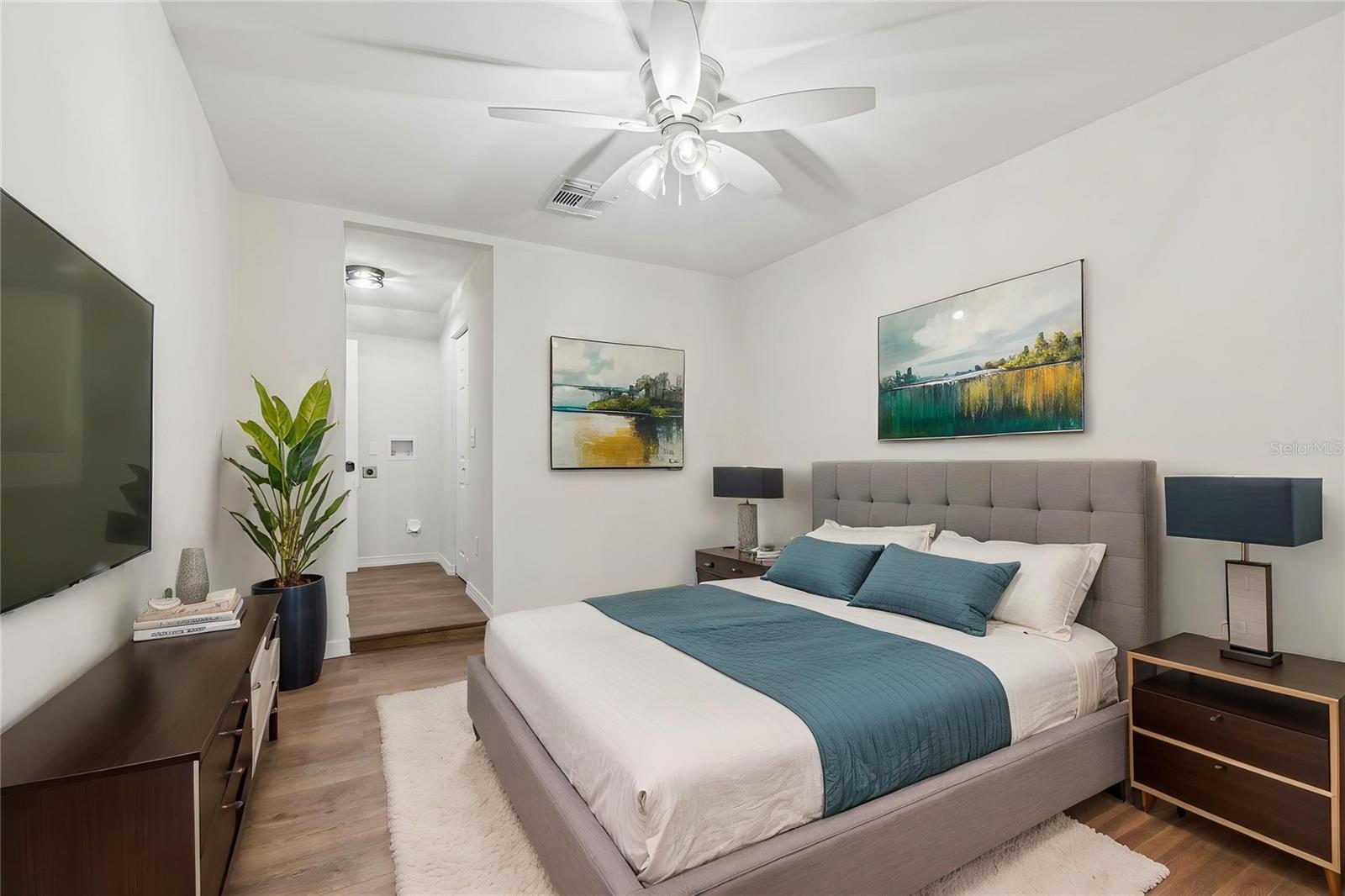1105 W YUKON ST, TAMPA, FL, 33604