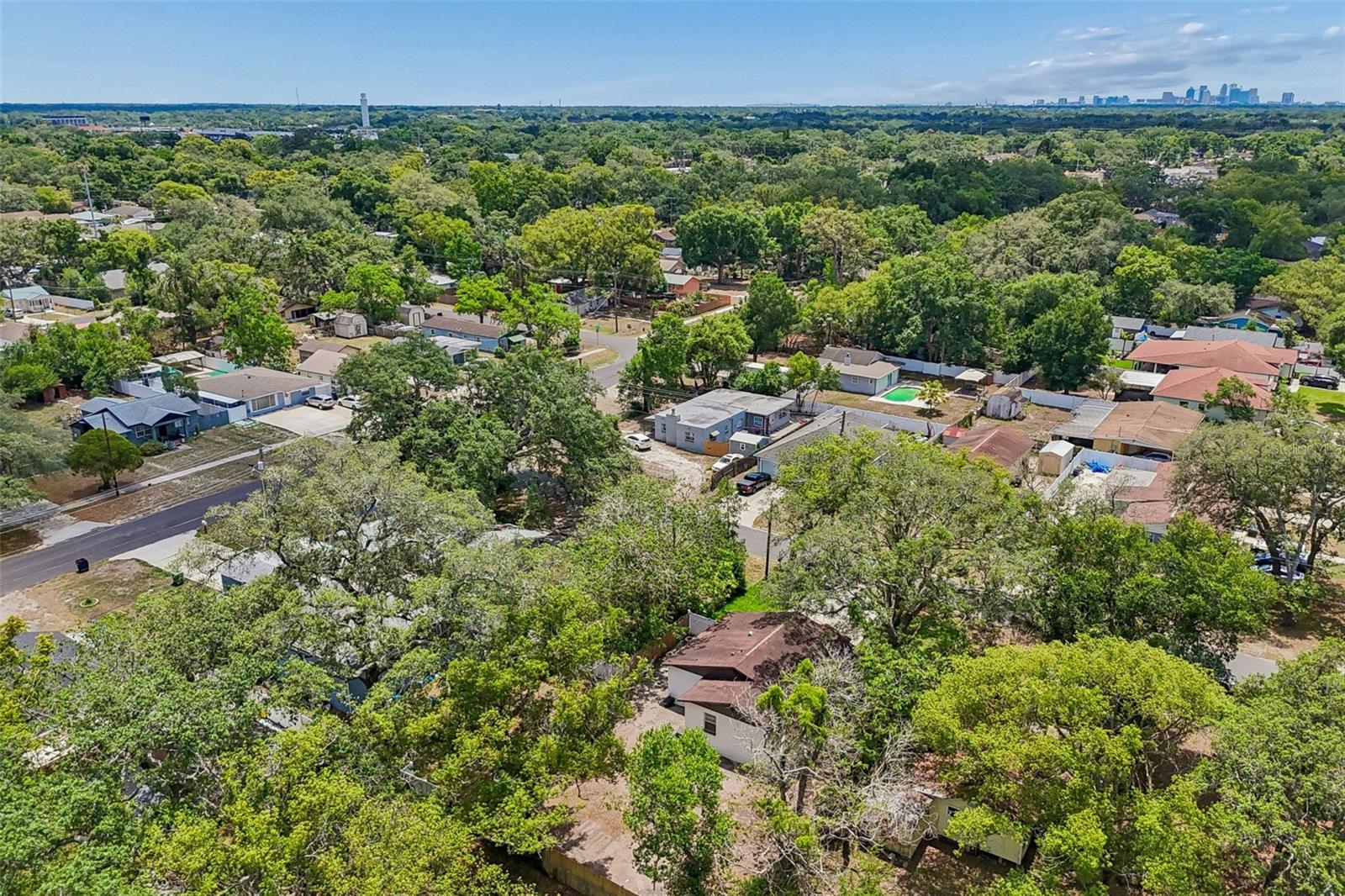 1105 W YUKON ST, TAMPA, FL, 33604
