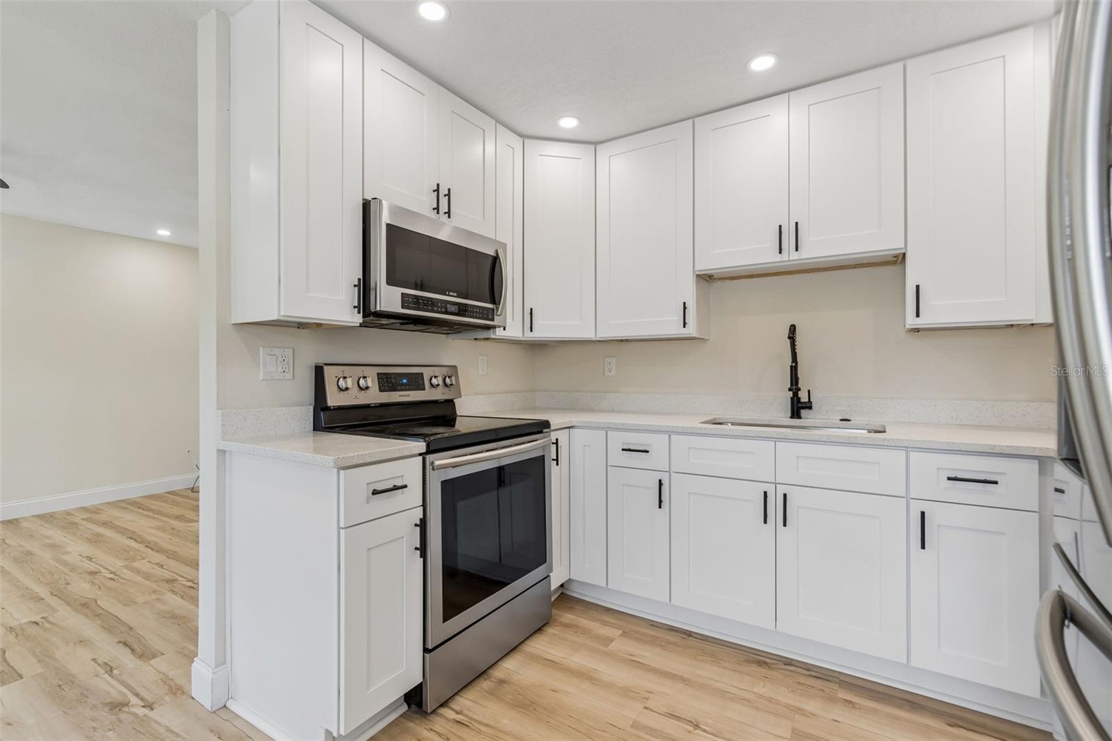 1105 W YUKON ST, TAMPA, FL, 33604