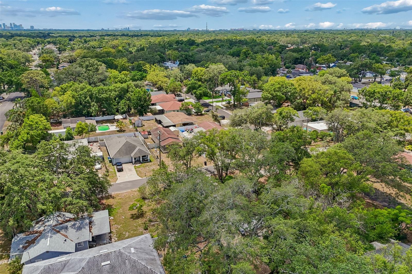 1105 W YUKON ST, TAMPA, FL, 33604