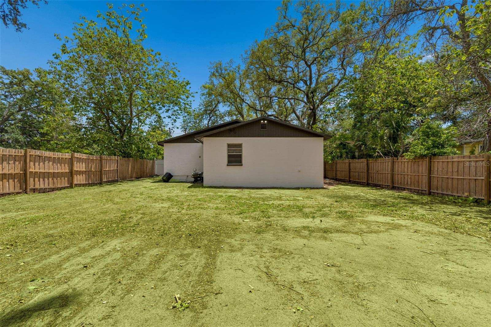 1105 W YUKON ST, TAMPA, FL, 33604