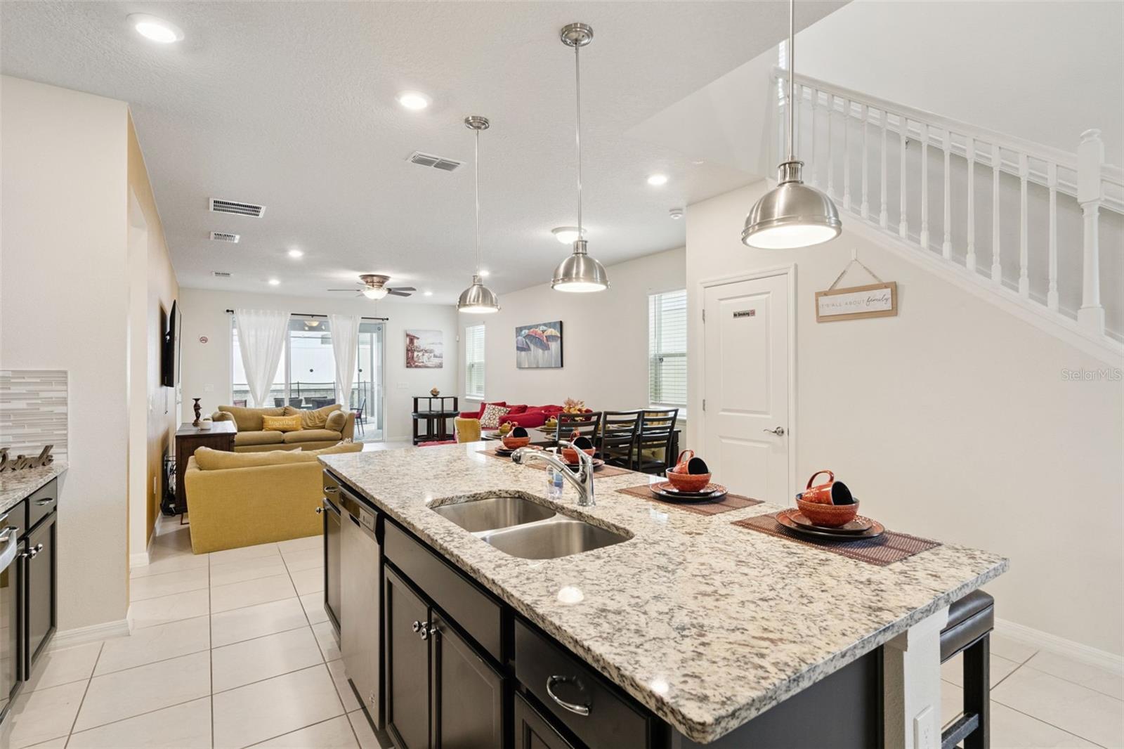 1876 SUMMER DR, DAVENPORT, FL, 33897