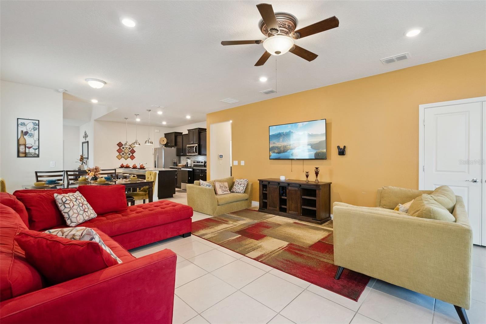 1876 SUMMER DR, DAVENPORT, FL, 33897