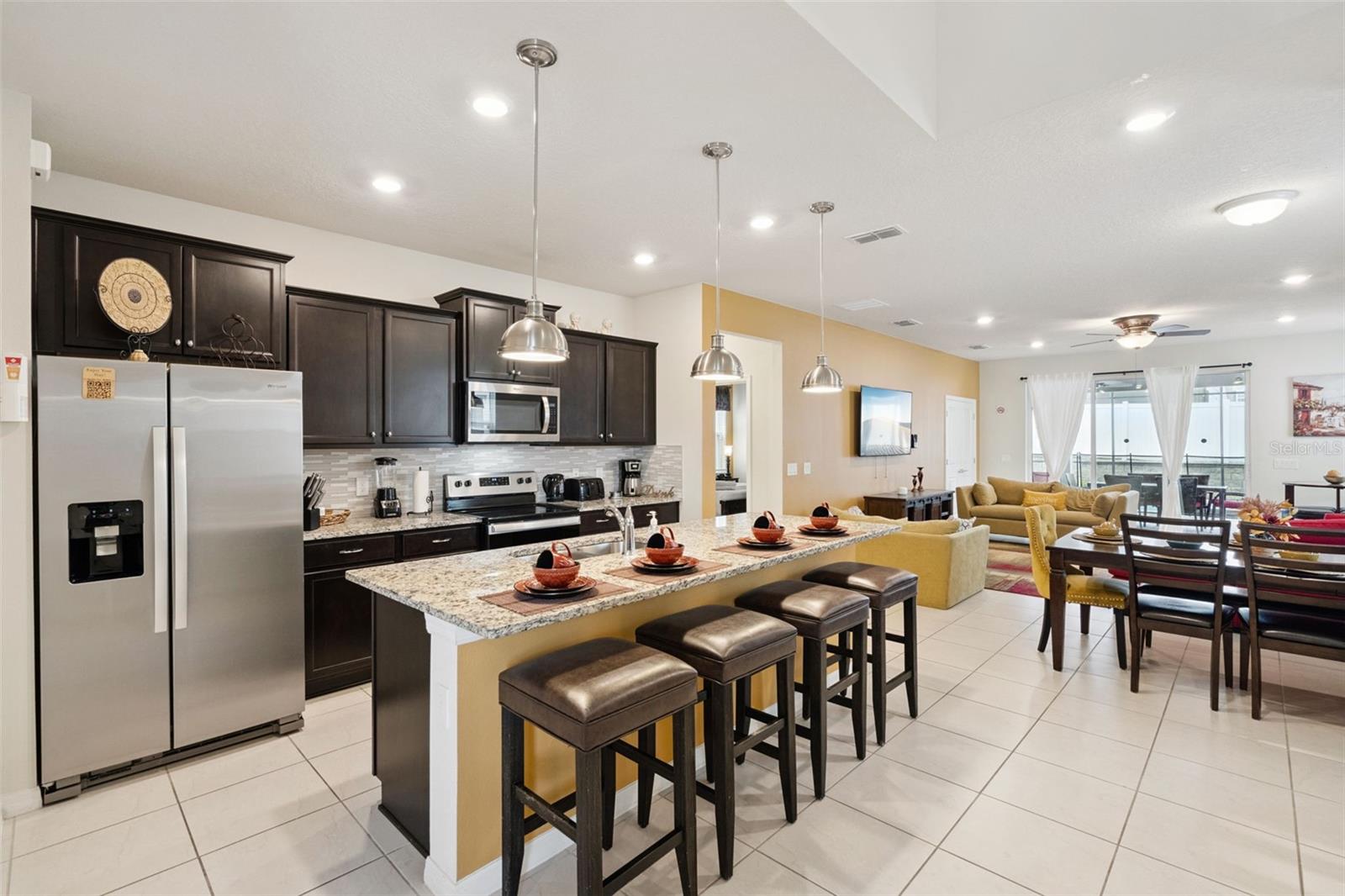 1876 SUMMER DR, DAVENPORT, FL, 33897