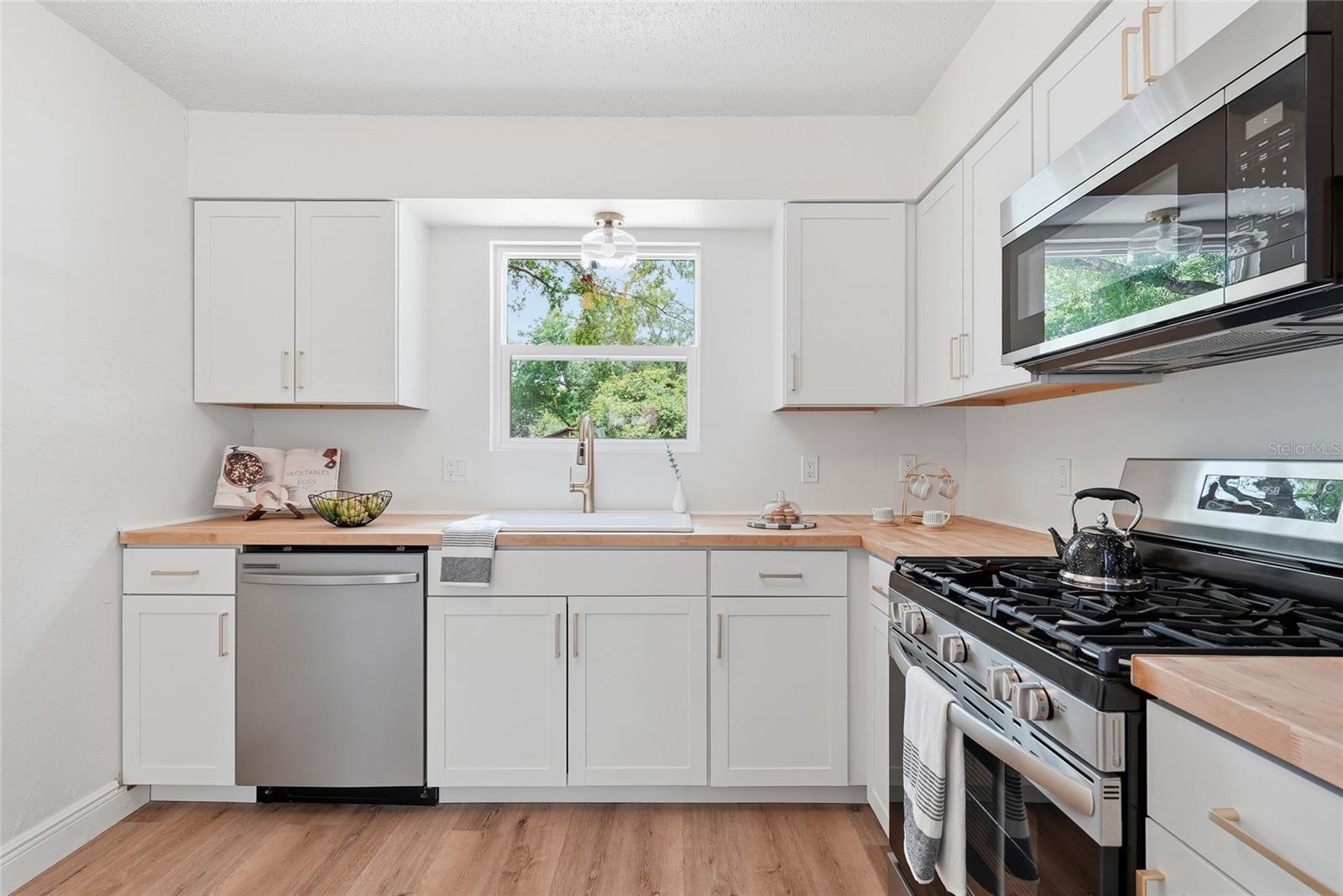 2264 NW 36TH  AVE, GAINESVILLE, FL, 32605