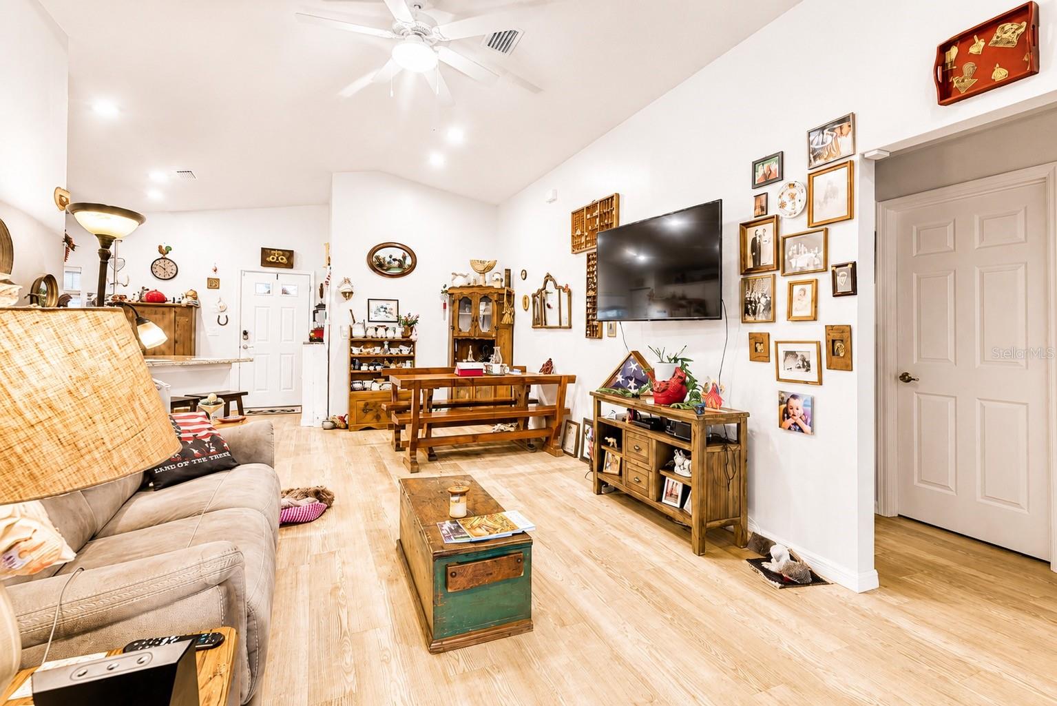 10541 S DREW BRYANT CIR, FLORAL CITY, FL, 34436