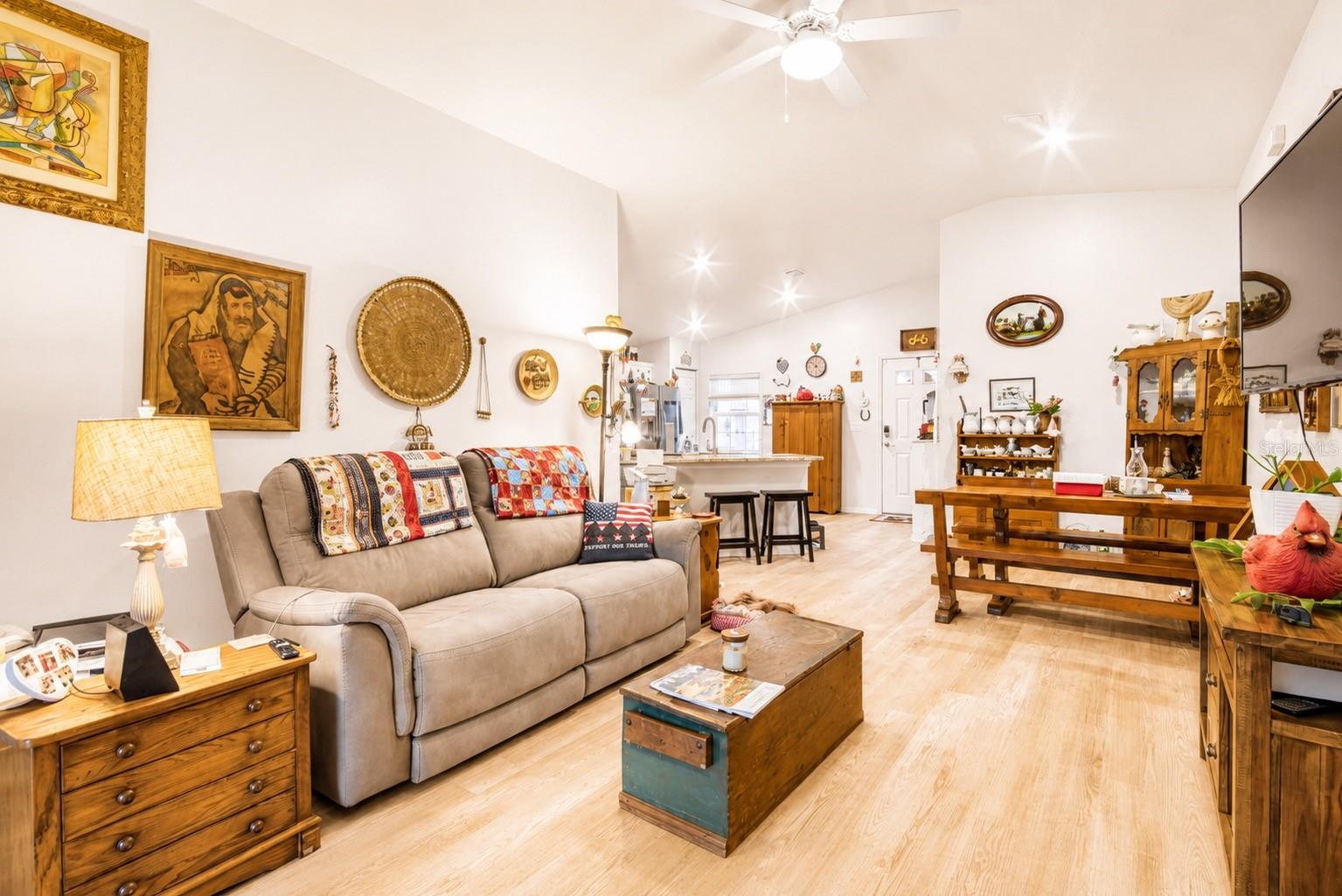 10541 S DREW BRYANT CIR, FLORAL CITY, FL, 34436