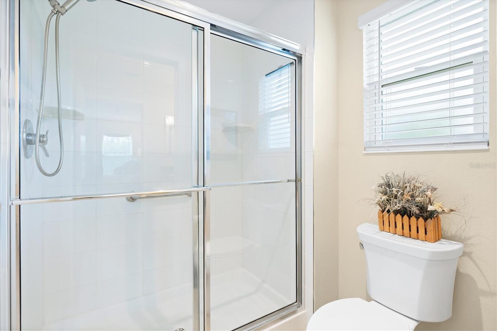 5719 BARRAW TER, THE VILLAGES, FL, 32163
