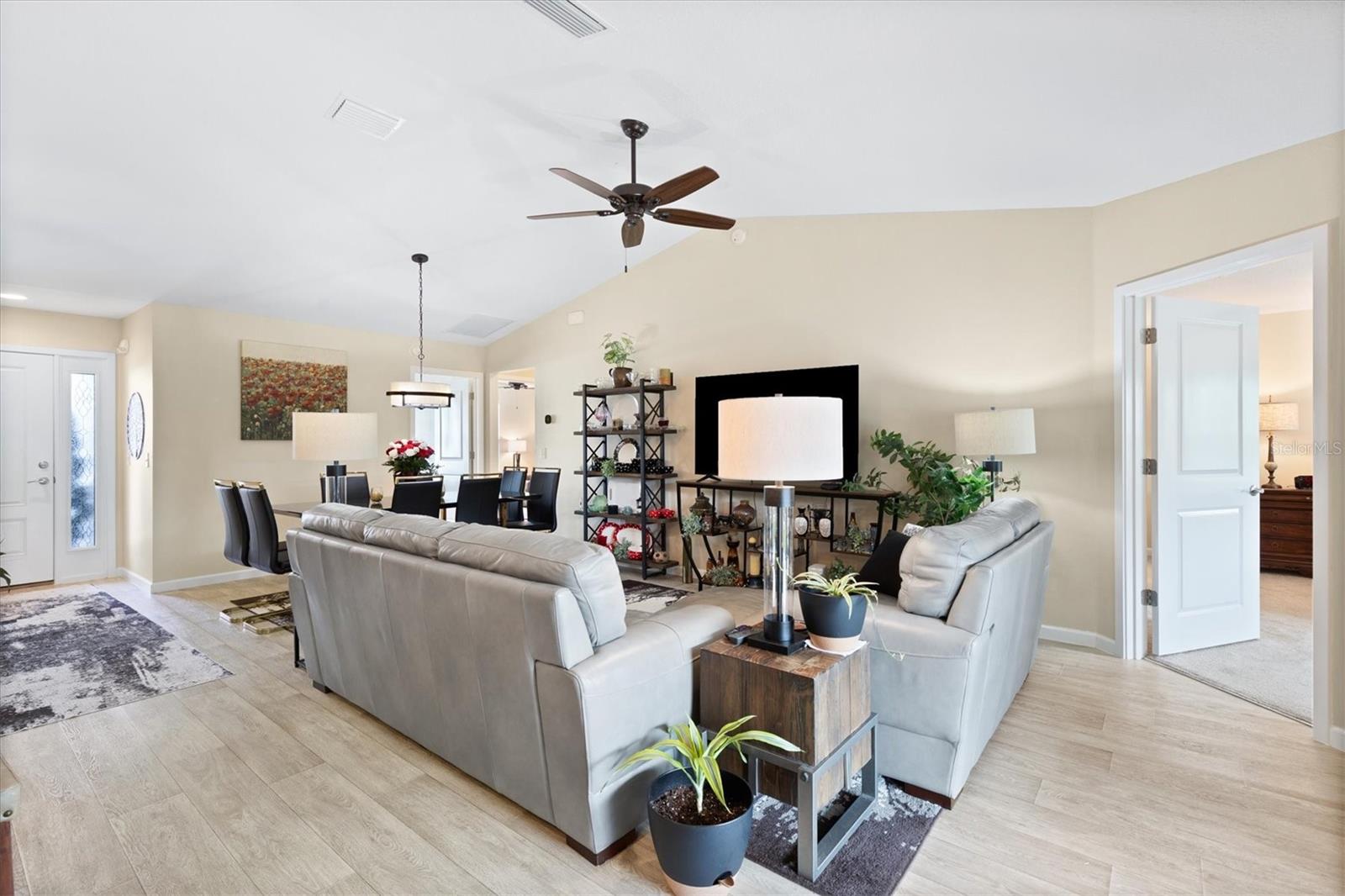 5719 BARRAW TER, THE VILLAGES, FL, 32163