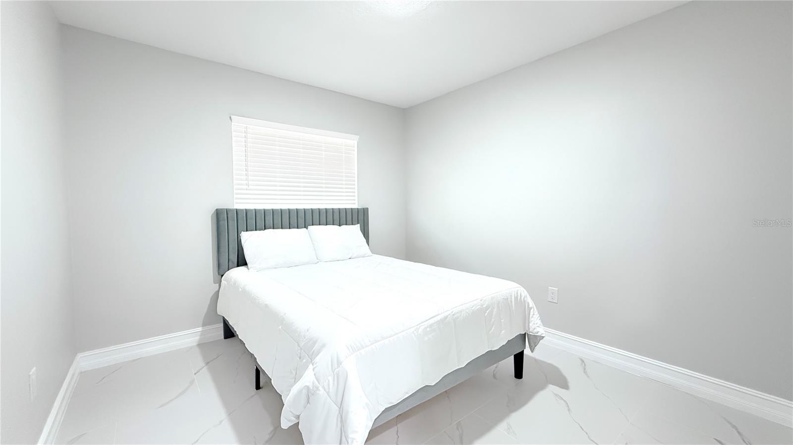 4312 E GROVE VIEW AVE, TAMPA, FL, 33617