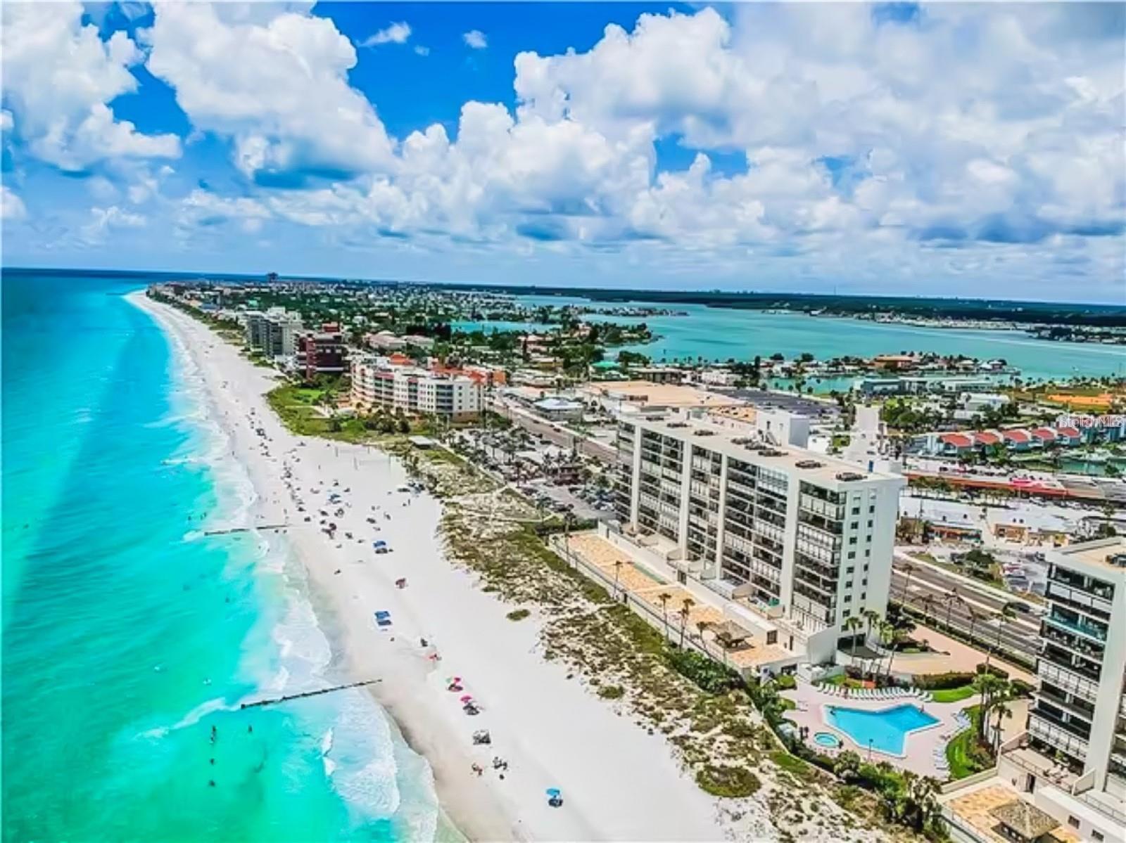 315 MEDALLION BLVD #F, MADEIRA BEACH, FL, 33708