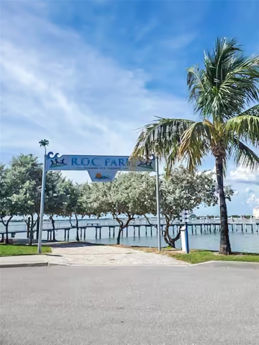 315 MEDALLION BLVD #F, MADEIRA BEACH, FL, 33708