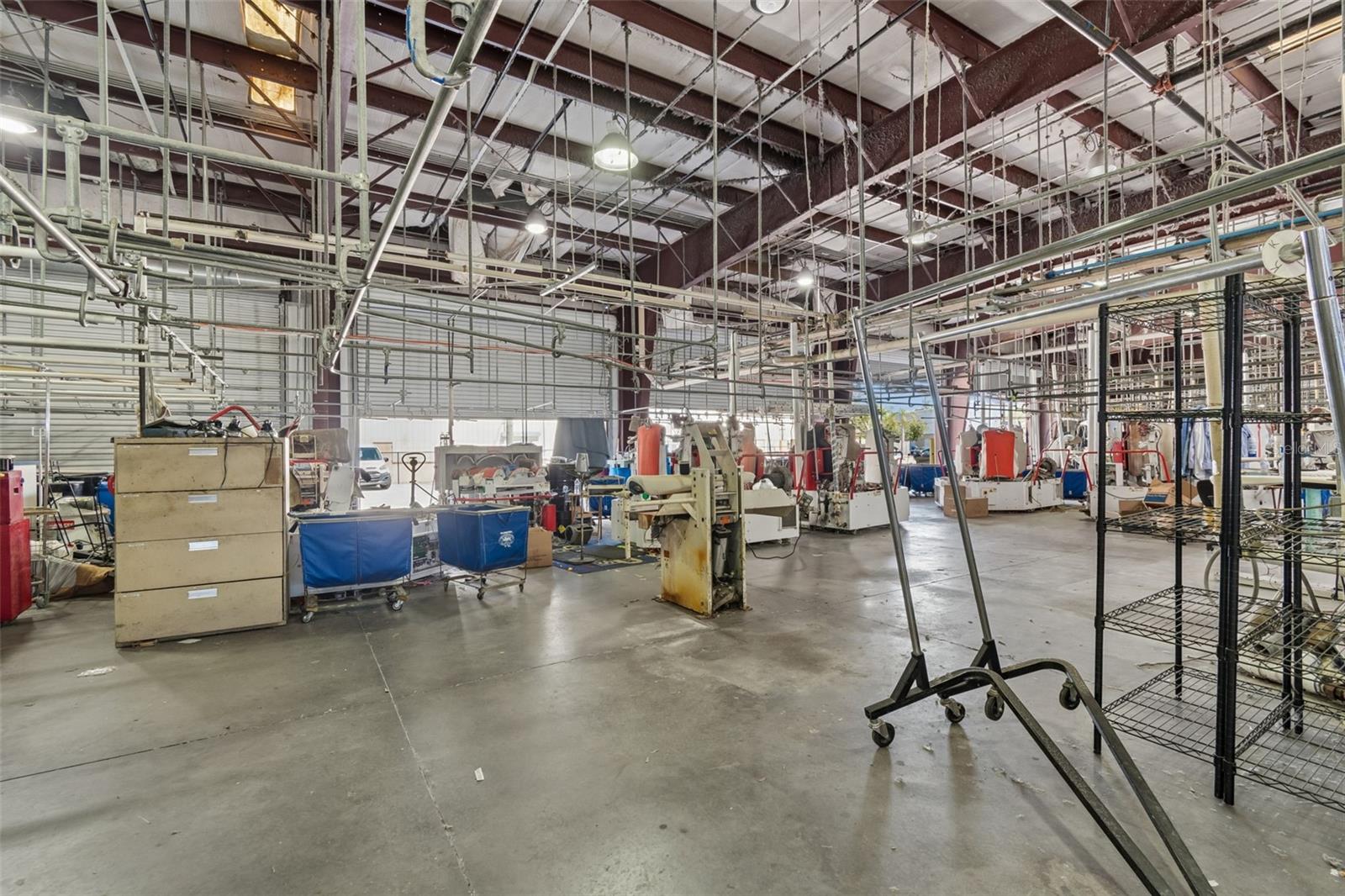 9945 RACE TRACK RD, TAMPA, FL, 33626