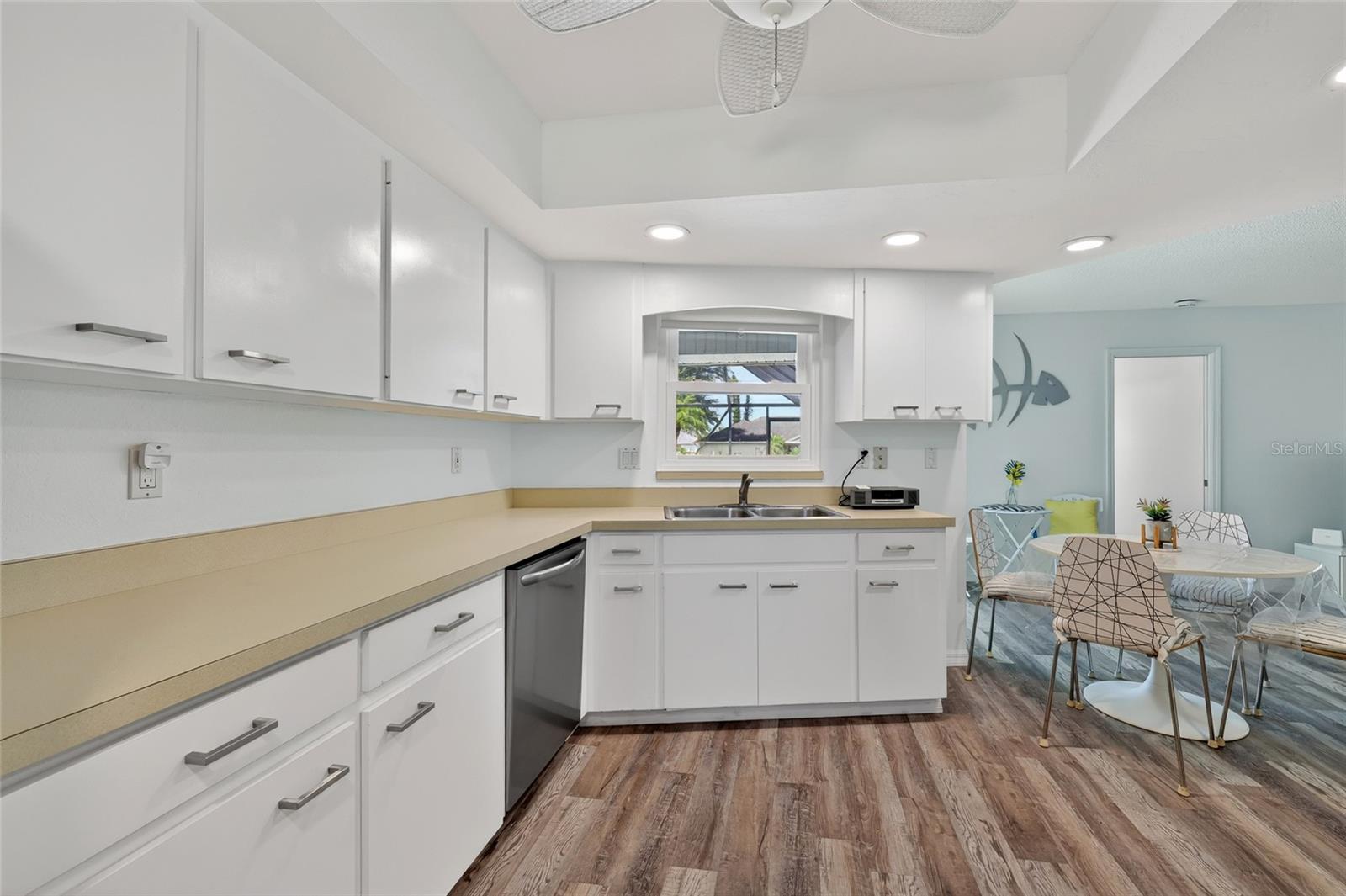 7 FAIRWAY RD, ROTONDA WEST, FL, 33947
