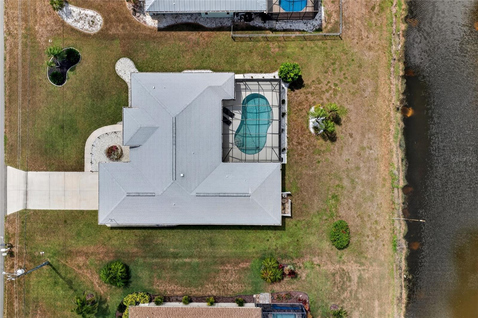 7 FAIRWAY RD, ROTONDA WEST, FL, 33947