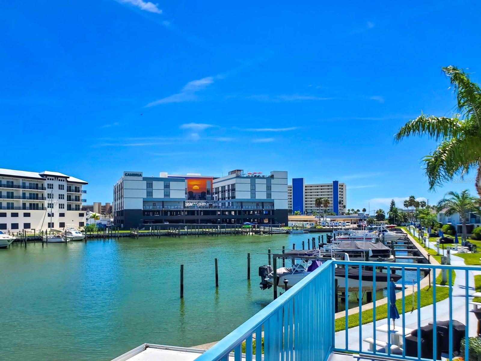 215 MEDALLION BLVD #G, MADEIRA BEACH, FL, 33708