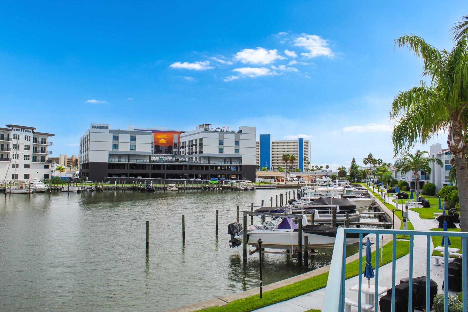 215 MEDALLION BLVD #G, MADEIRA BEACH, FL, 33708