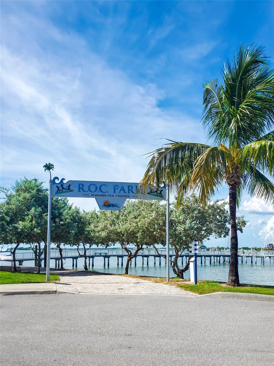 215 MEDALLION BLVD #G, MADEIRA BEACH, FL, 33708
