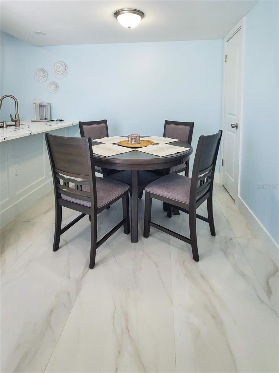 215 MEDALLION BLVD #G, MADEIRA BEACH, FL, 33708