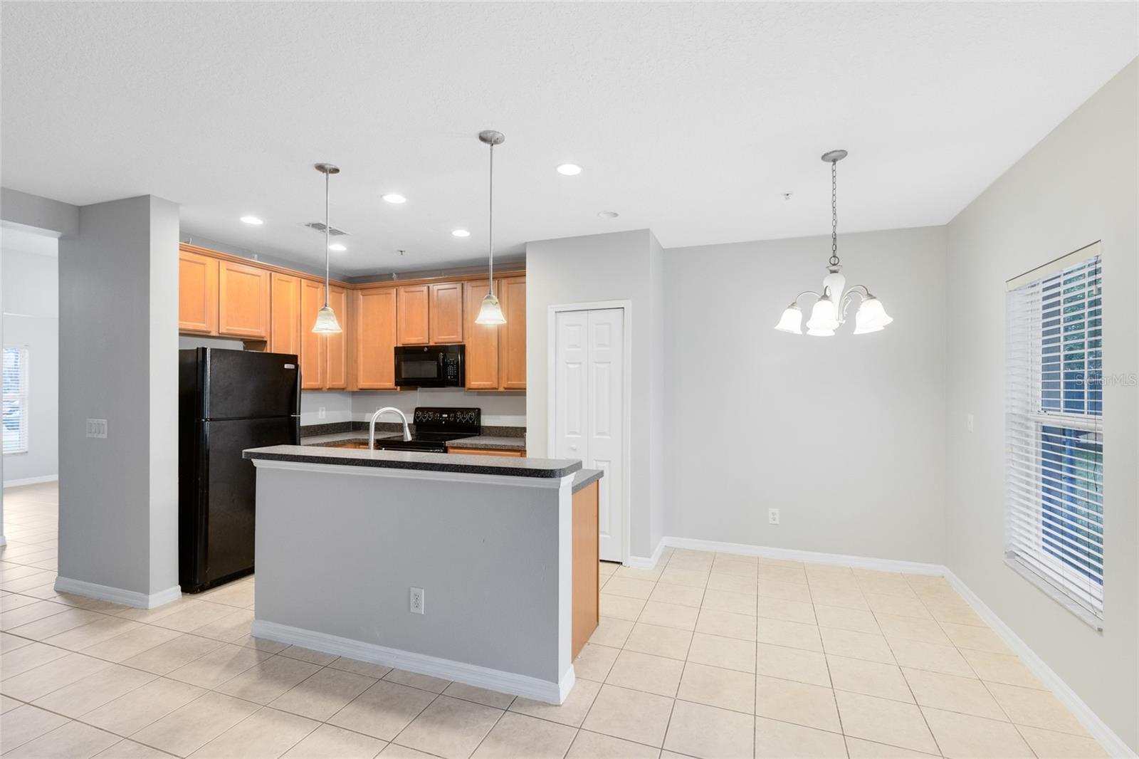2064 CYPRESS BAY BLVD, KISSIMMEE, FL, 34743