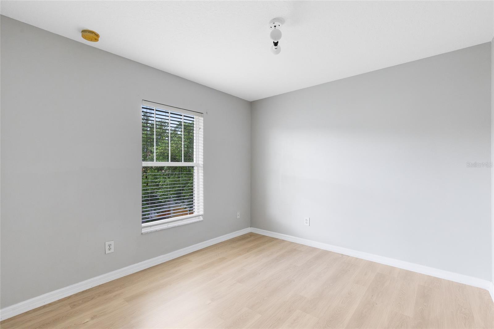 2064 CYPRESS BAY BLVD, KISSIMMEE, FL, 34743
