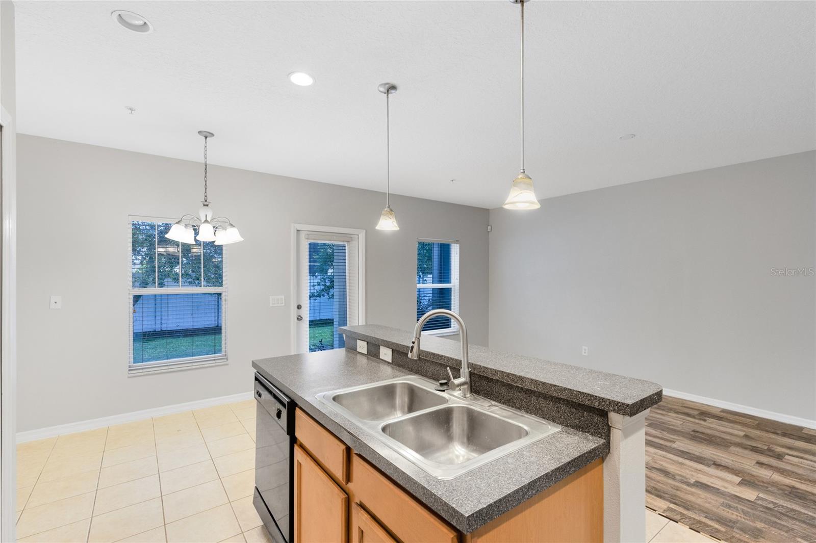 2064 CYPRESS BAY BLVD, KISSIMMEE, FL, 34743