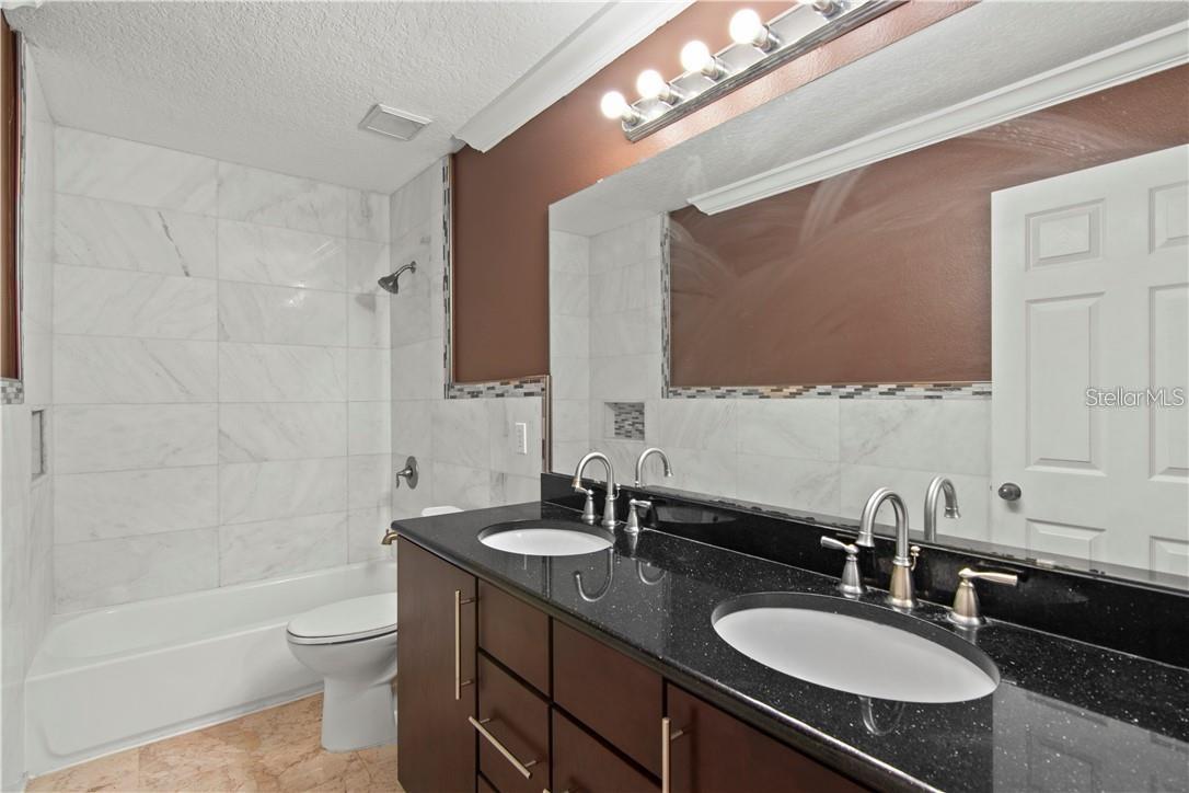 1177 EPSON OAKS WAY, ORLANDO, FL, 32837