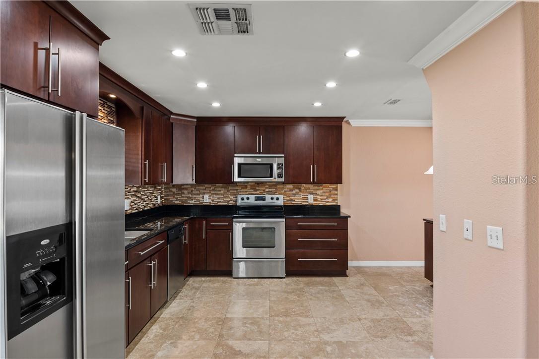 1177 EPSON OAKS WAY, ORLANDO, FL, 32837