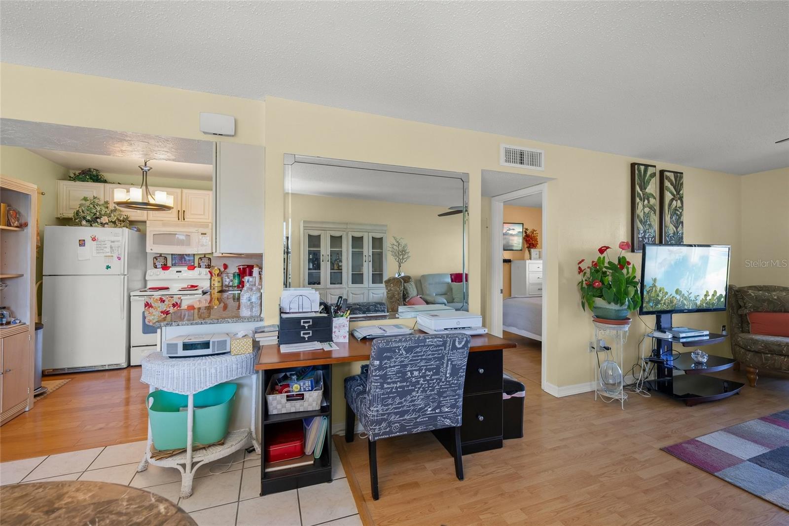 7193 W COUNTRY CLUB DR N #237, SARASOTA, FL, 34243