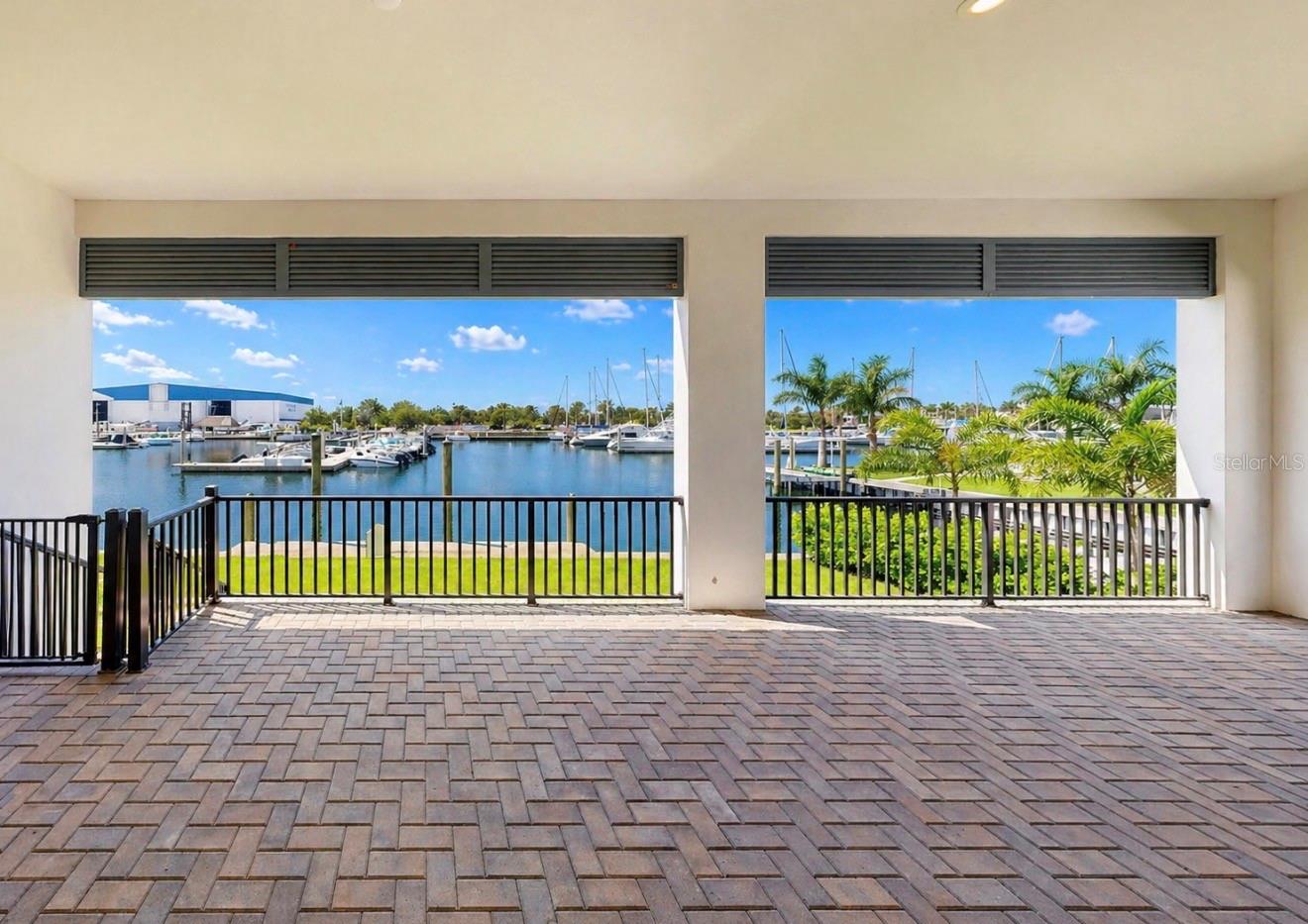 3016 CHRISTOPHERS WATCH LN, RUSKIN, FL, 33570