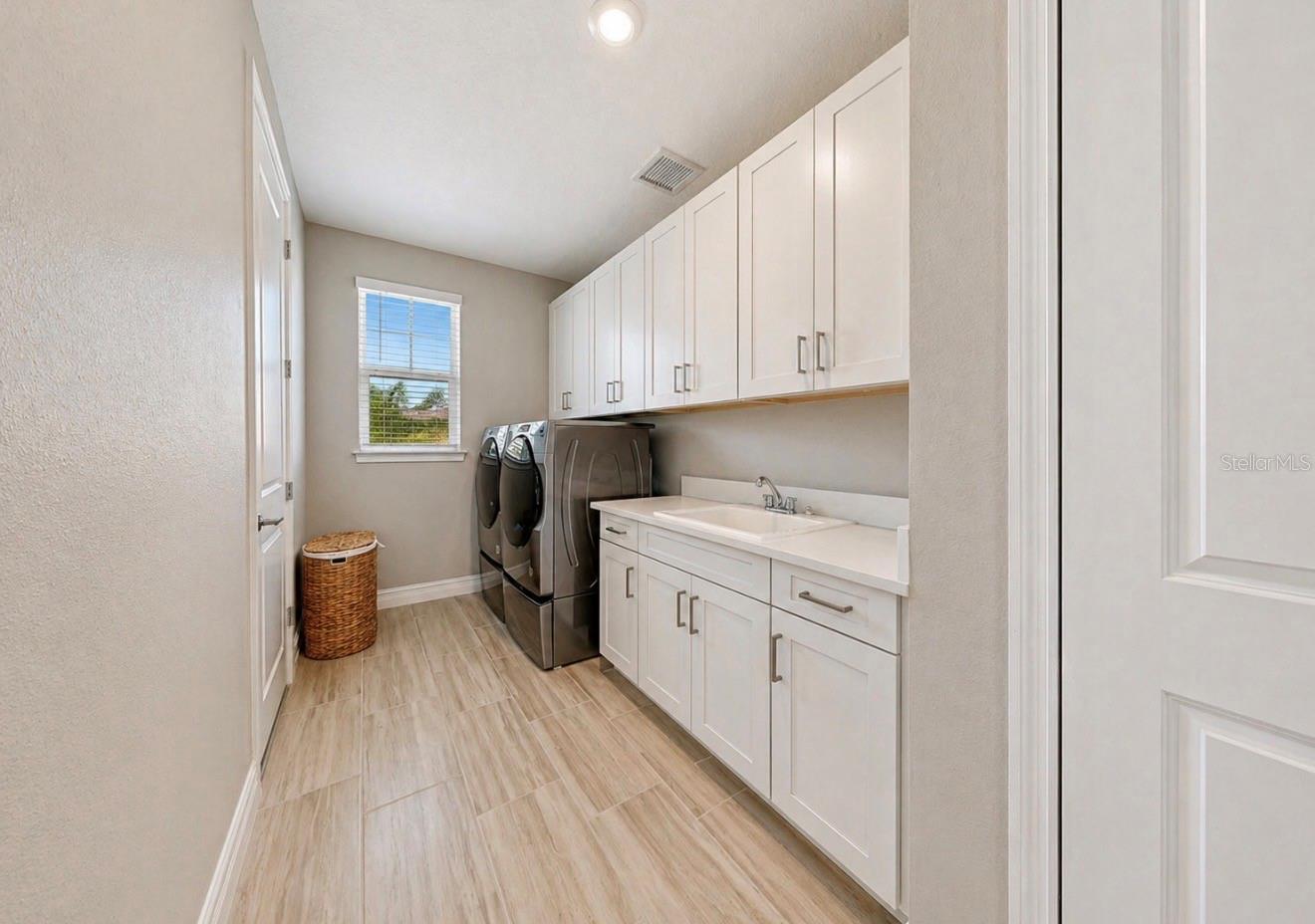 3016 CHRISTOPHERS WATCH LN, RUSKIN, FL, 33570