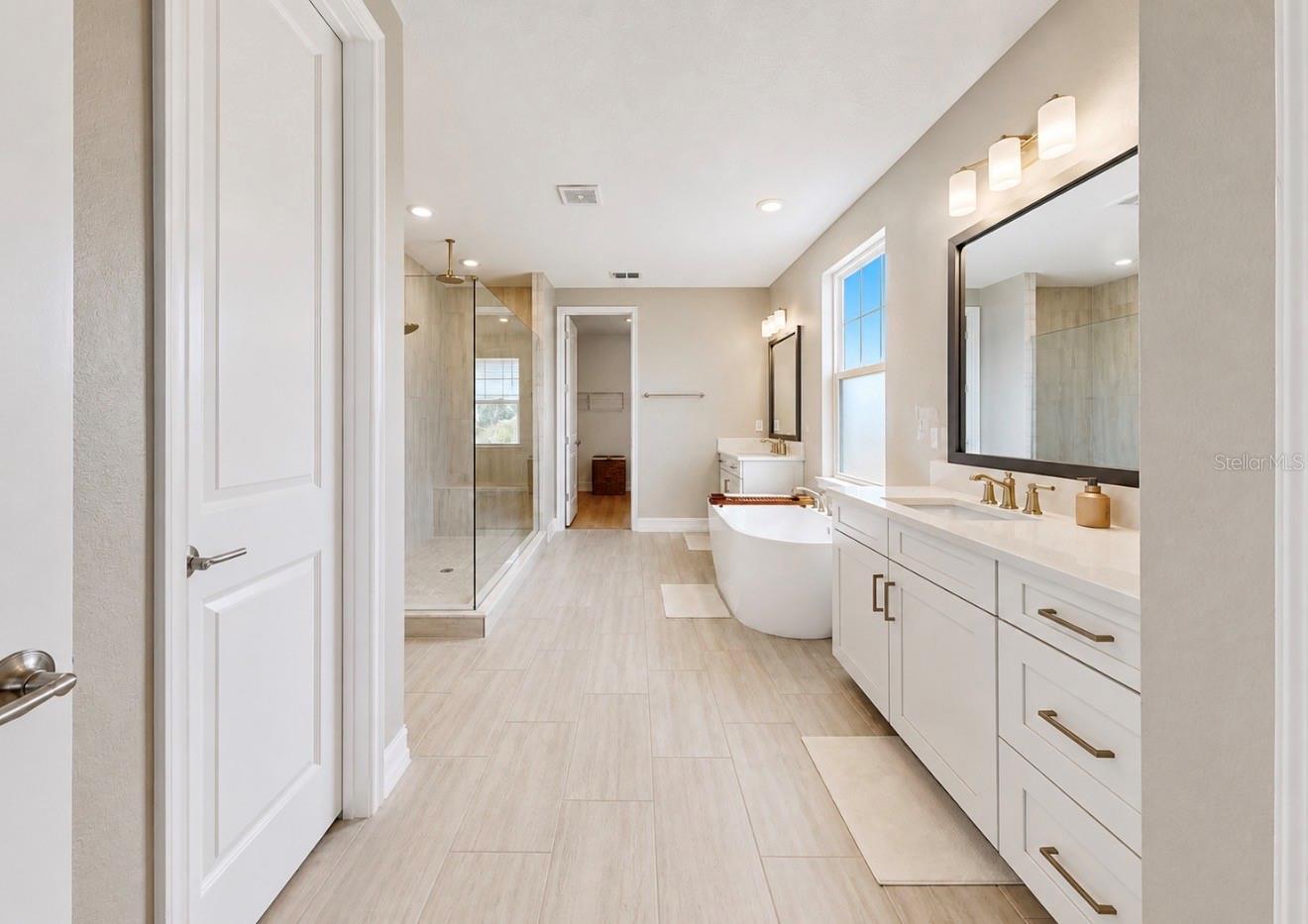3016 CHRISTOPHERS WATCH LN, RUSKIN, FL, 33570
