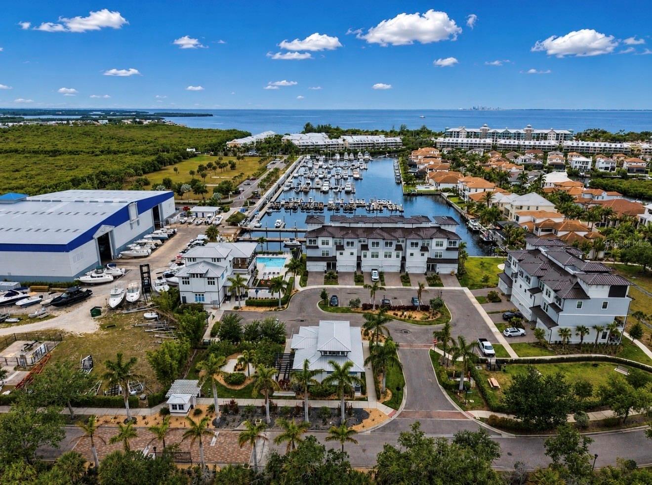 3016 CHRISTOPHERS WATCH LN, RUSKIN, FL, 33570