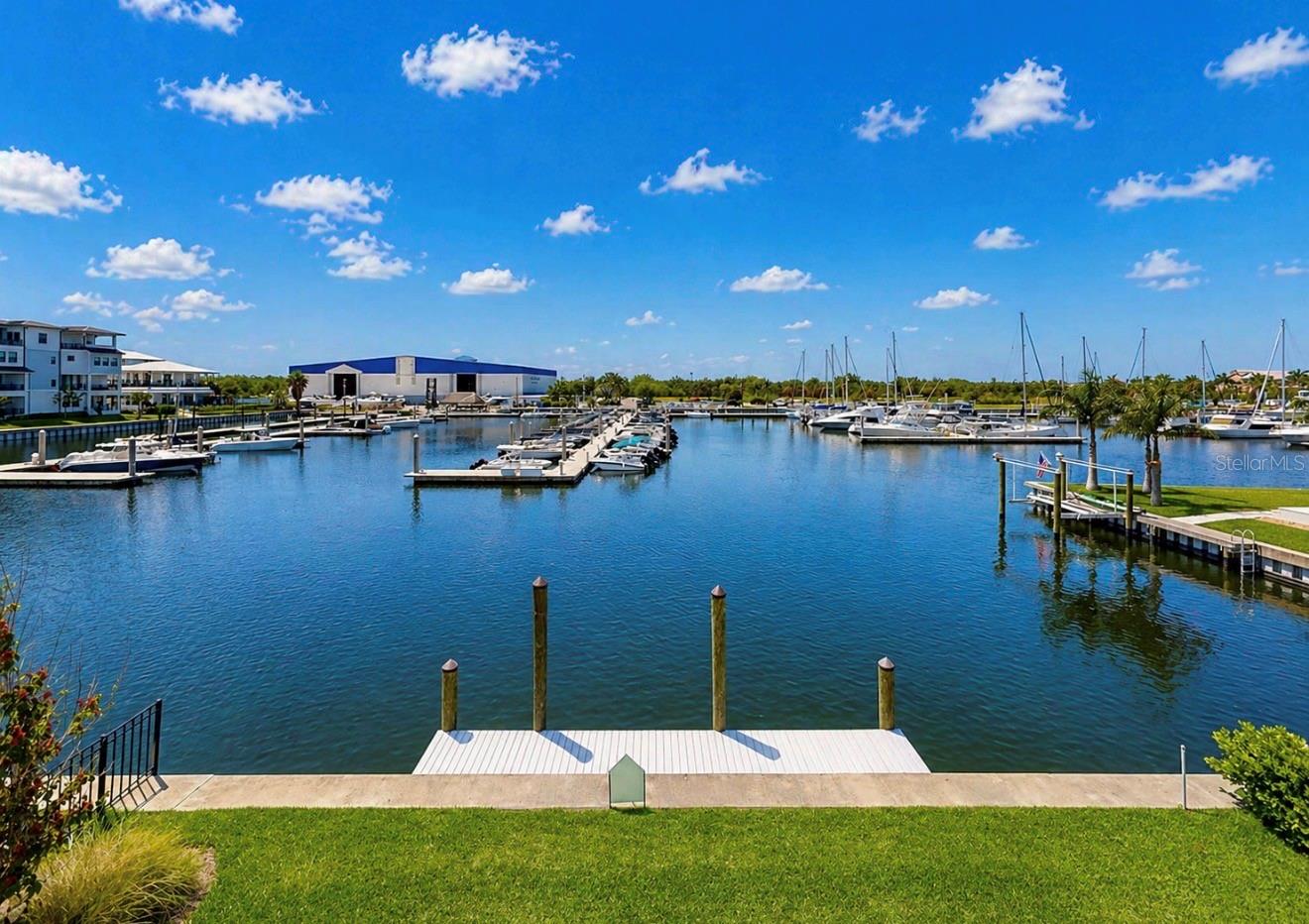 3016 CHRISTOPHERS WATCH LN, RUSKIN, FL, 33570