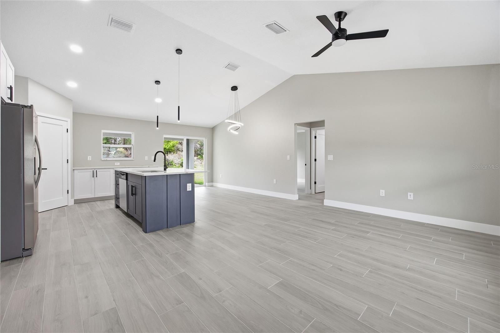 3086 W HAMPSHIRE BLVD, CITRUS SPRINGS, FL, 34433