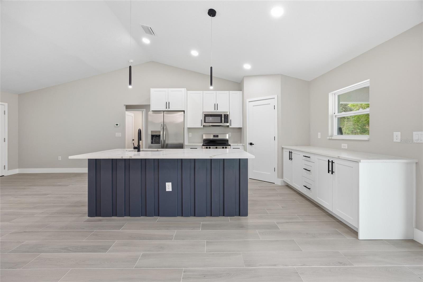 3086 W HAMPSHIRE BLVD, CITRUS SPRINGS, FL, 34433