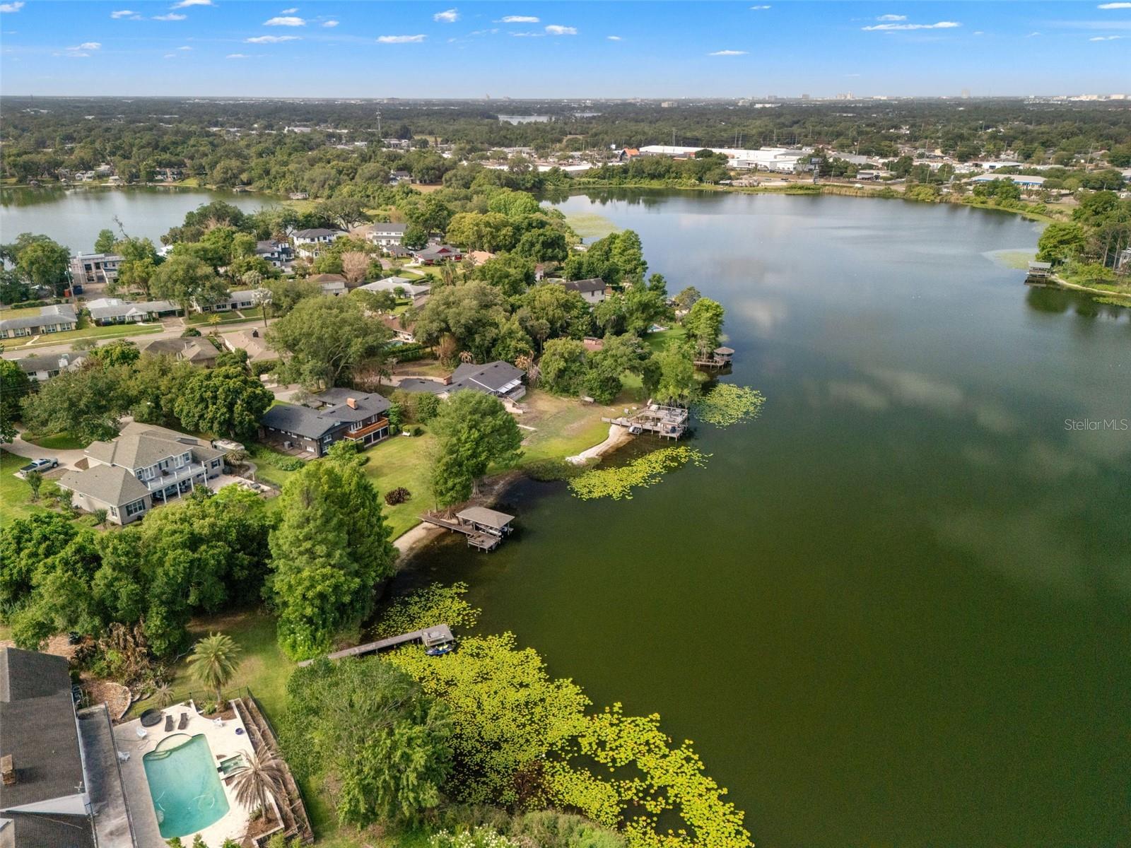517 DERRY DOWN RD, ORLANDO, FL, 32806