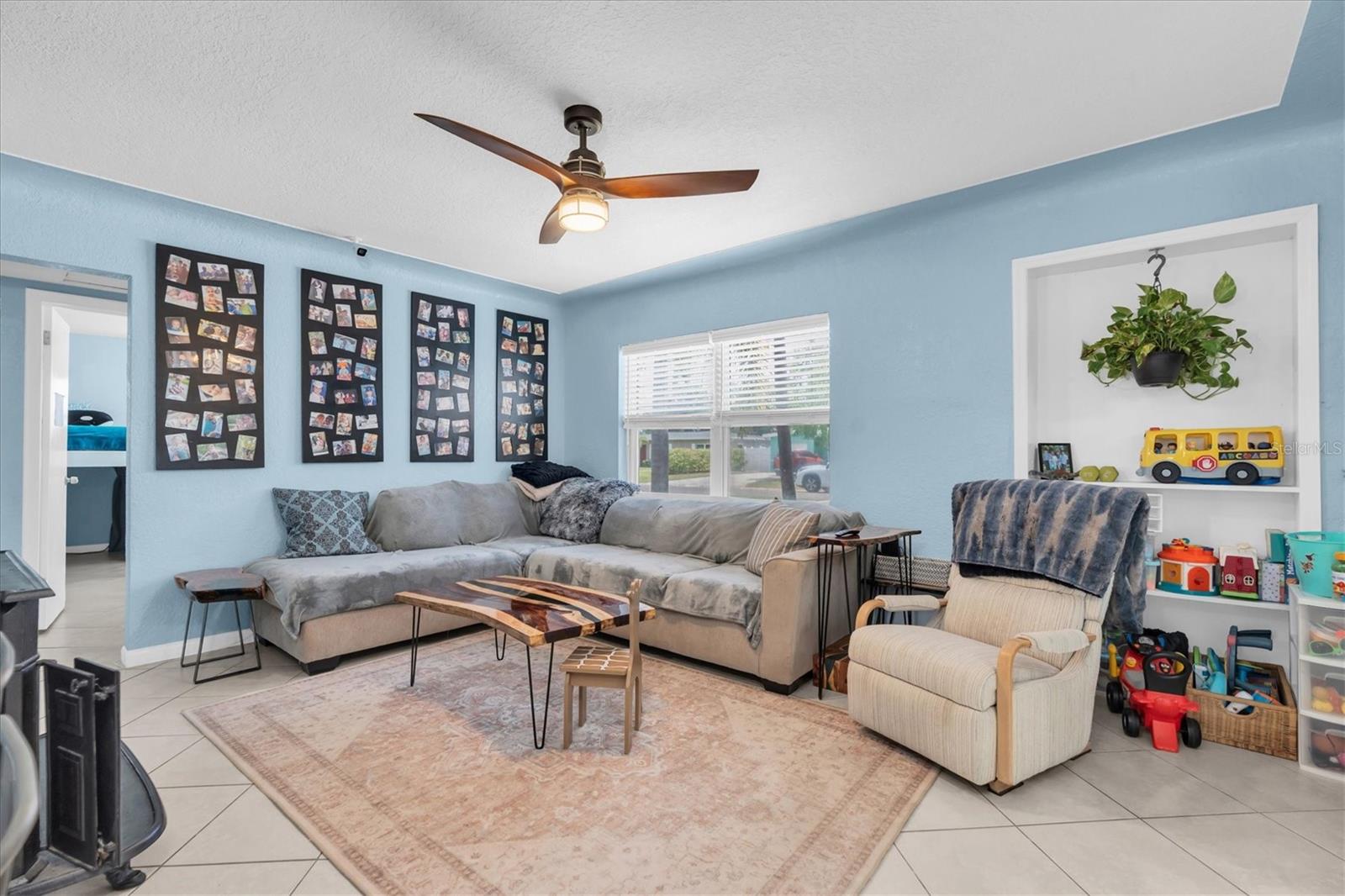 1237 57TH AVE N, ST PETERSBURG, FL, 33703