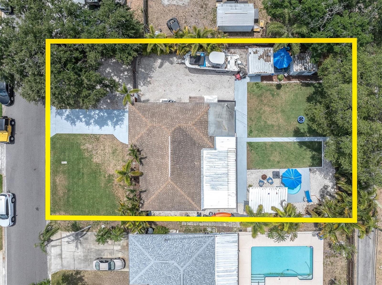 1237 57TH AVE N, ST PETERSBURG, FL, 33703