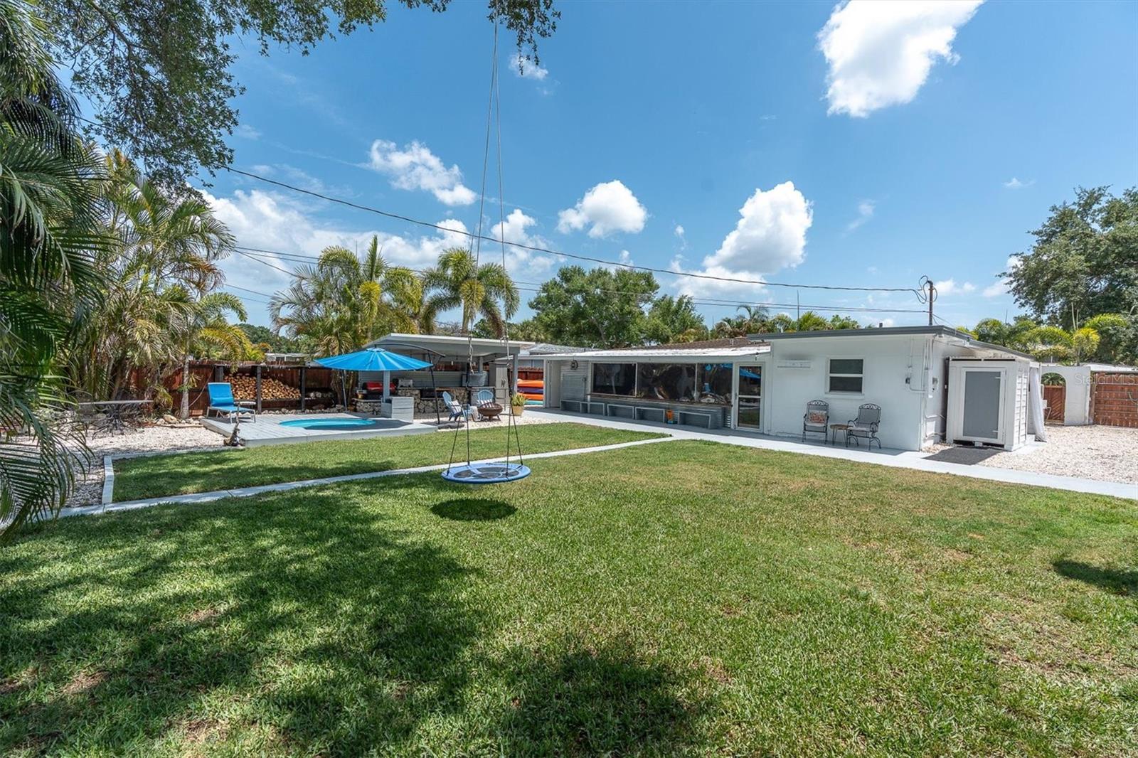 1237 57TH AVE N, ST PETERSBURG, FL, 33703