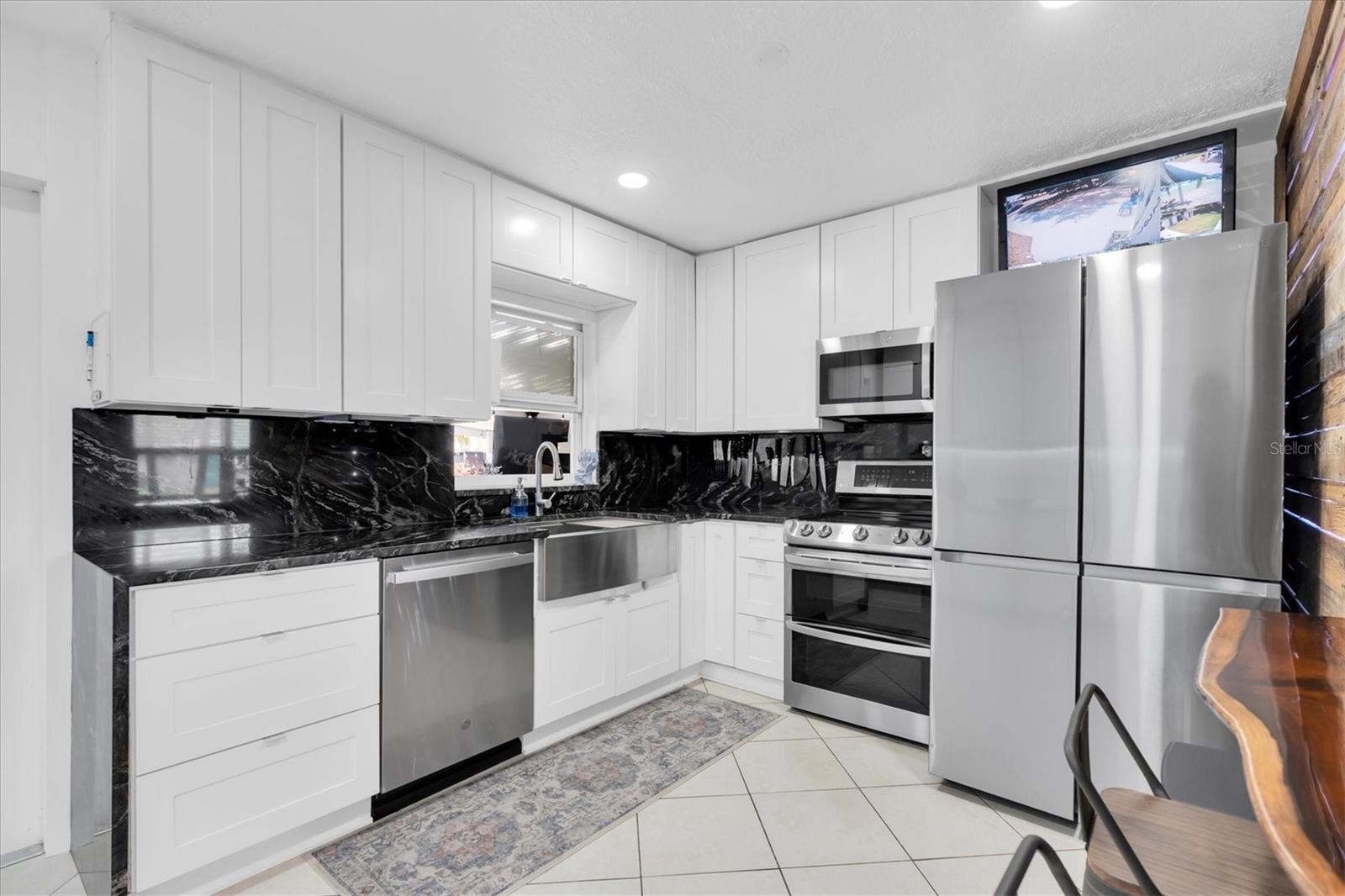 1237 57TH AVE N, ST PETERSBURG, FL, 33703