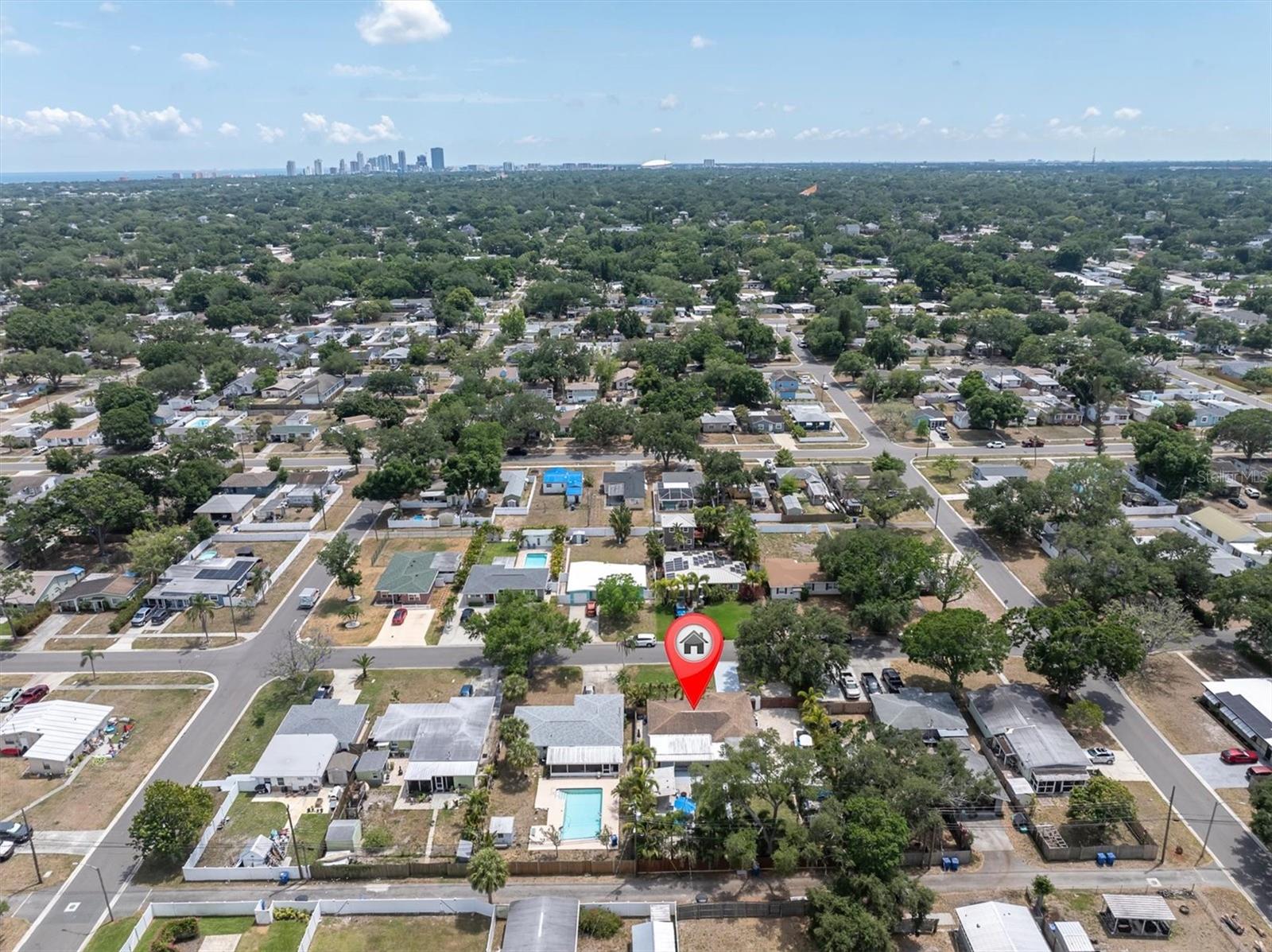 1237 57TH AVE N, ST PETERSBURG, FL, 33703