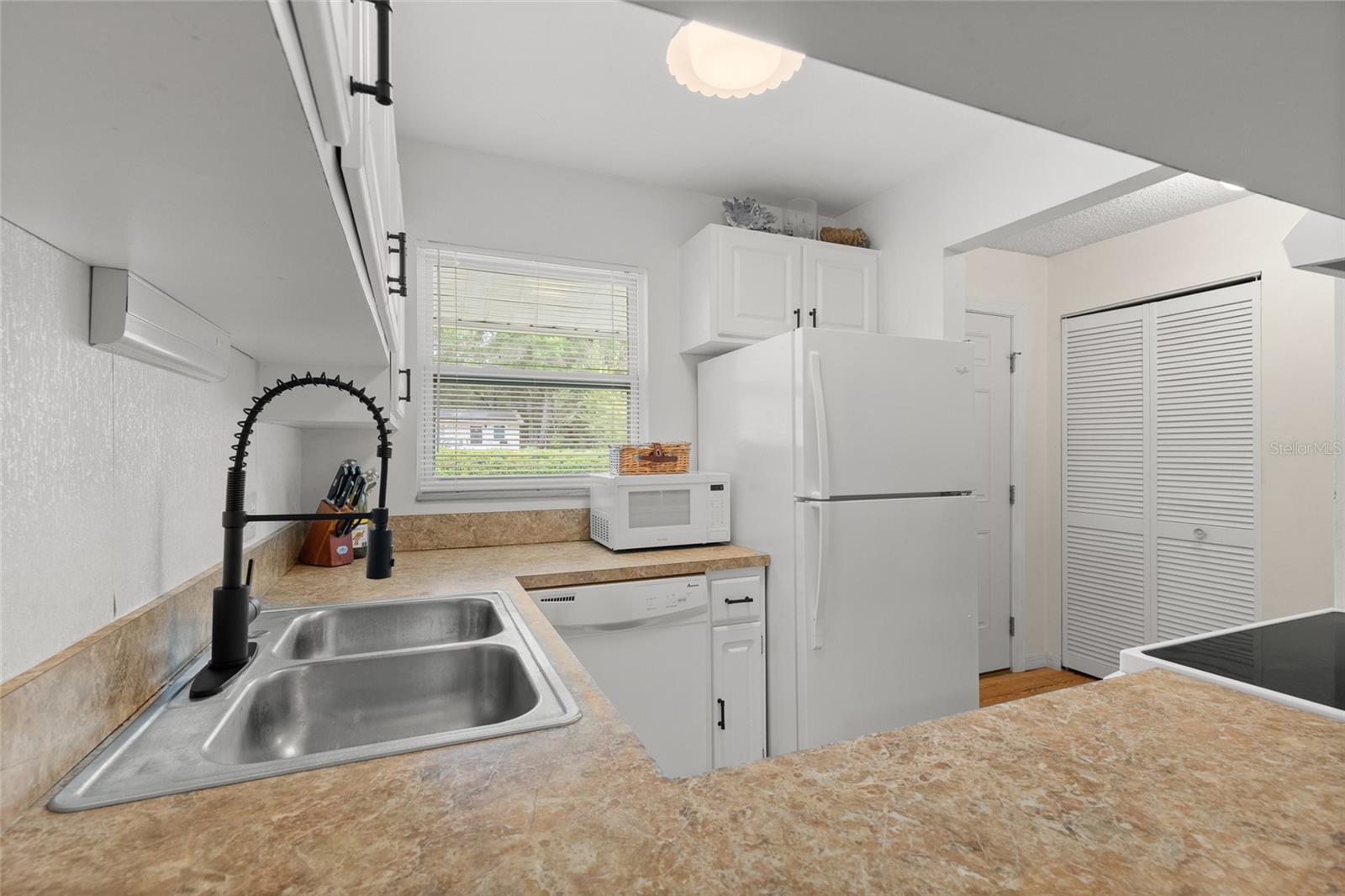 FAIRWAY VILLAGE CONDO, DELAND, FL, 32724
